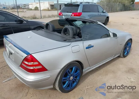 2004 Mercedes-Benz Slk 230 Kompressor from USA, damaged, VIN WDBKK49F64F299674